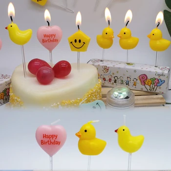 Mutlu Doğum Günü Mum Kek Dekor İçin Kore Ins Dumansız Renk Hayvan Sarı Ördek Aşk Retro Robot Topper Parti Pişirme Malzemeleri