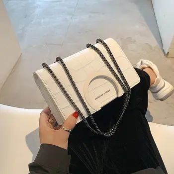 Perçin Zincir Marka Tasarımcısı Pu Deri Kadınlar için Crossbody Çanta Basit 2022 Kadın Moda omuzdan askili çanta Bayan Lüks Küçük Çanta