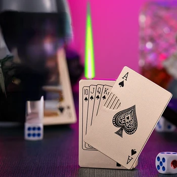 Yaratıcı Jet Torch Turbo çakmak sahte ışık oyun kartları bütan rüzgar geçirmez Metal çakmak Metal komik oyuncaklar erkekler için